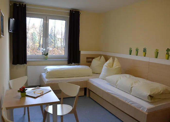 Otel Ephraim 2*